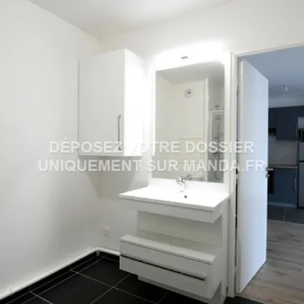 Image 6 - 11 Avenue Guillemin, 92600 Asnières-sur-Seine, France - Apartment for rent