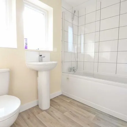 Rent this 5 bed duplex on 11 Rowlandson Gardens in Bristol, BS7 9UH