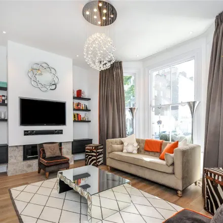 Image 3 - 20 Marloes Road, London, W8 5LL, United Kingdom - Apartment for rent