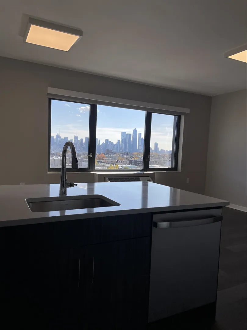 West New York, NJ, US | 2 bed apartment for rent