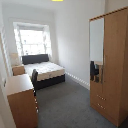 Image 9 - Treatz, 129 Lothian Road, City of Edinburgh, EH3 9AD, United Kingdom - Apartment for rent