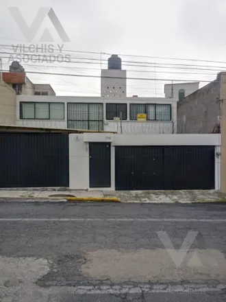 Image 2 - Escuela primaria Heriberto Enríquez, Calle Ixtlahuaca, 50040 Toluca, MEX, Mexico - House for rent