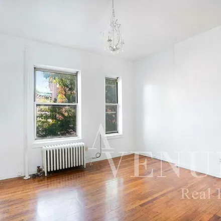 Image 3 - 204 West 132nd Street, New York, NY 10027, USA - Townhouse for rent