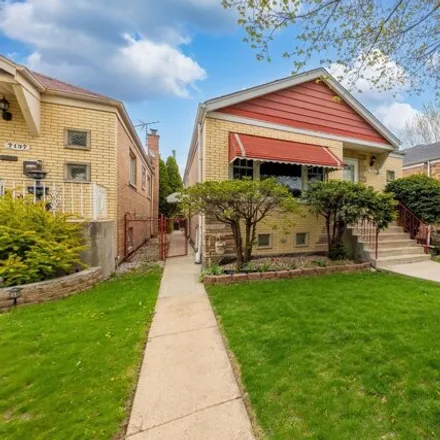 Image 3 - 7139 South Lawndale Avenue, Chicago, IL 60629, USA - House for sale