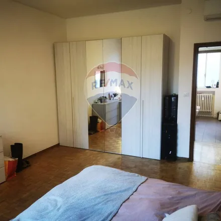Image 2 - Servi, Strada Maggiore, 40125 Bologna BO, Italy - Apartment for rent