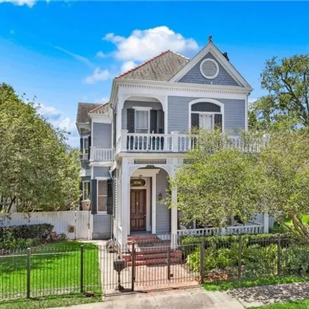 Buy this 4 bed house on 1632 Constantinople Street in New Orleans, LA 70115