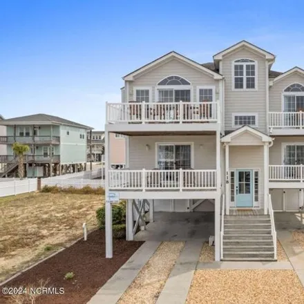 Image 1 - 112 Carolina Avenue, Holden Beach, Brunswick County, NC 28462, USA - House for sale