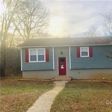 Rent this 3 bed house on 8th Ave NW in Conover, NC