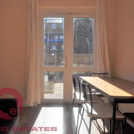 Image 3 - Middleton House, Deverell Street, London, SE1 4EX, United Kingdom - Apartment for rent