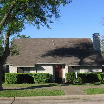 Rent this 3 bed house on 4672 Redwood Drive in Garland, TX 75043