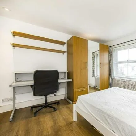 Image 8 - Dreamtel London Kensington, 32-36 Hogarth Road, London, SW5 0QQ, United Kingdom - Apartment for rent
