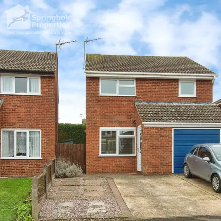 Buy this 3 bed house on Hintlesham Close