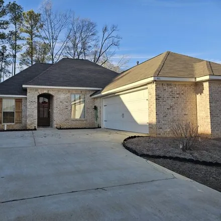 Buy this 3 bed house on Silver Creek in Pearl, MS 39288