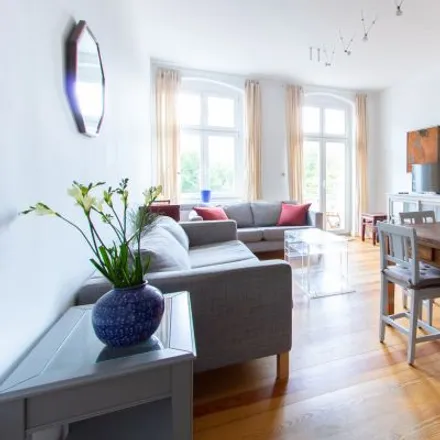 Rent this 3 bed apartment on Cadenhead's in Boxhagener Straße, 10245 Berlin
