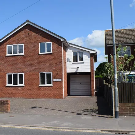 Rent this 4 bed house on Clemcot in Wembdon Road, Bridgwater