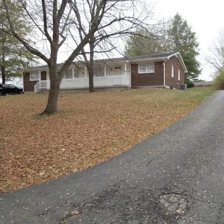 Image 3 - 113 Spring Valley Drive, Stanford, KY 40484, USA - Duplex for sale