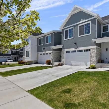 Image 3 - Parkbury Way, West Valley City, UT 84184, USA - House for sale
