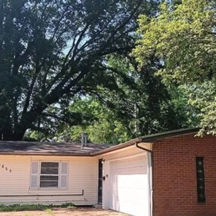 Buy this 4 bed house on 4825 Cottonwood Road in Memphis, TN 38118