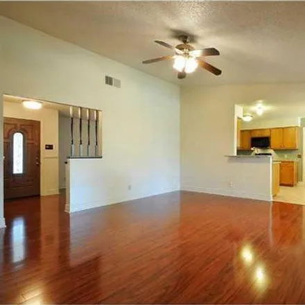 Image 6 - 3707 Tarragona Lane, Austin, TX 78727, USA - House for rent