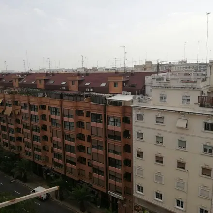Image 5 - Carrer del Clariano, 46021 Valencia, Spain - Apartment for rent