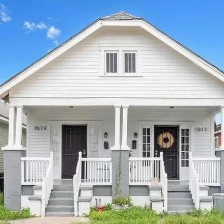 Rent this 2 bed house on 1019 Lamanche Street in Lower Ninth Ward, New Orleans