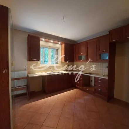 Rent this 4 bed apartment on Αριάδνης 20 in Εφέδρων - Αναγέννηση, Greece
