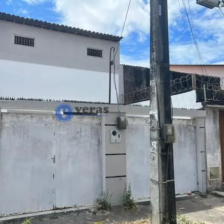 Buy this 6 bed house on Rua Antônio Mendes 192 in Jardim América, Fortaleza - CE