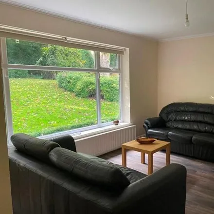 Image 2 - Keighley Road Park Grove, Keighley Road, Wrose, BD9 4LH, United Kingdom - House for rent