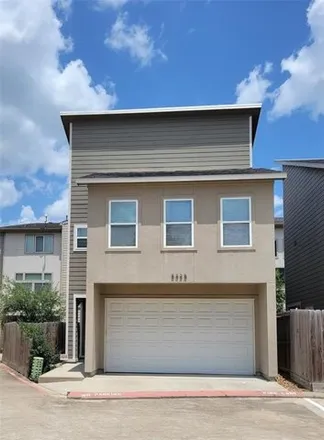 Rent this 2 bed house on unnamed road in Houston, TX 77011