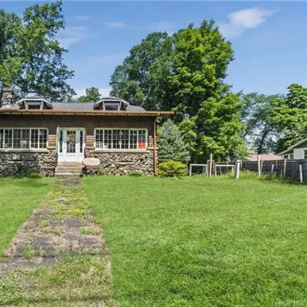 Buy this 3 bed house on 217 Old Bates Gates Rd in New Hampton, New York