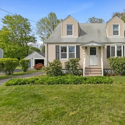 Rent this 3 bed house on 119 Sunnyside Court in Milford, CT 06460