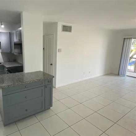 Image 4 - 8701 Southwest 141st Street, Palmetto Bay, FL 33176, USA - Condo for rent