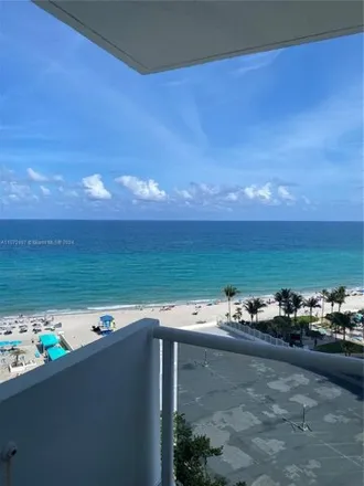Image 8 - 3801 South Ocean Drive, Beverly Beach, Hollywood, FL 33019, USA - Condo for sale