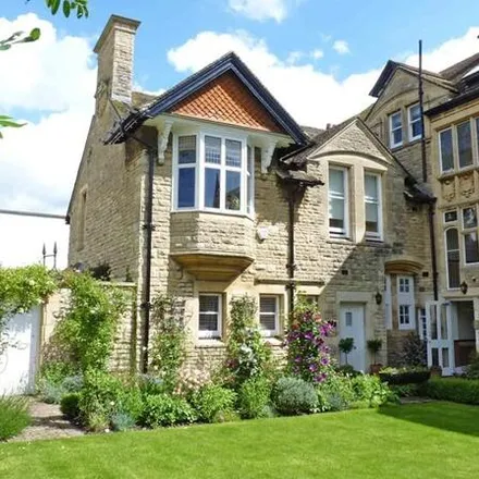 Rent this 3 bed duplex on 9 Charter Place in Witney, OX28 4BR