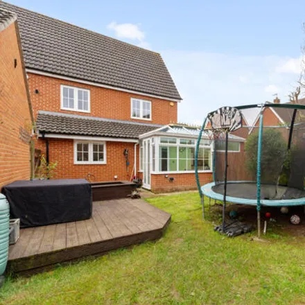 Image 3 - Livings Way, Stansted Mountfitchet, CM24 8SN, United Kingdom - House for sale