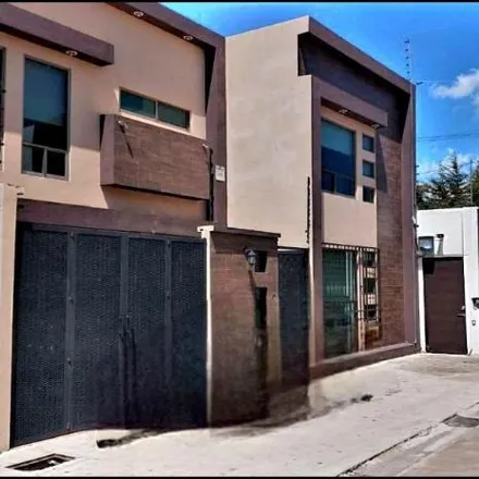 Rent this 4 bed house on Calzada de la Asunción in 52105, MEX
