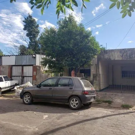 Buy this 3 bed house on Domingo Faustino Sarmiento in Partido de San Miguel, San Miguel