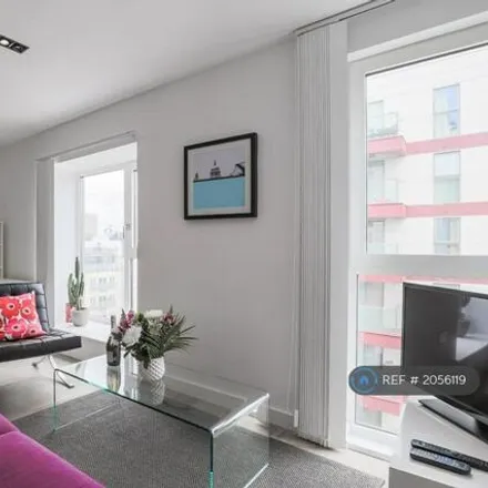 Rent this 1 bed apartment on Avant Garde Tower in 36 Bethnal Green Road, Spitalfields