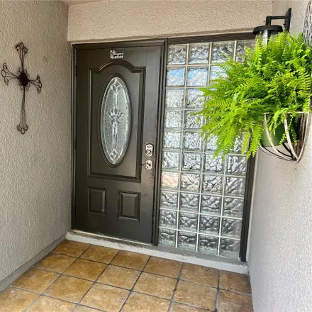 Image 4 - 11316 Northwest 14th Court, Pembroke Pines, FL 33026, USA - Townhouse for sale