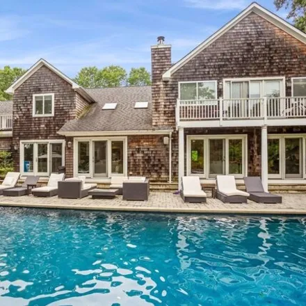 Rent this 6 bed house on 9 Rosebud Lane in Southampton, East Quogue