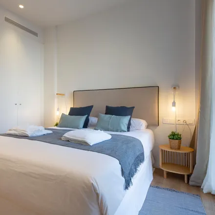 Rent this 2 bed apartment on Carrer de Provença in 309-315, 08001 Barcelona