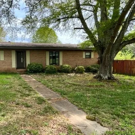 Buy this 3 bed house on 122 East Lake Street in Booneville, MS 38829