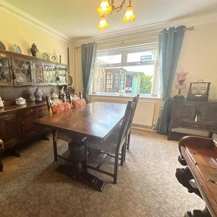 Image 7 - Perrycrofts Crescent, Leyfields, B79 8TT, United Kingdom - House for sale