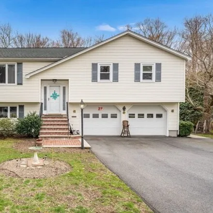 Buy this 3 bed house on 27 Applegate Lane in Reading, MA 01867