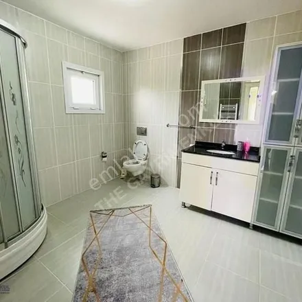 Rent this 7 bed apartment on Tepecik Caddesi in 34537 Büyükçekmece, Turkey