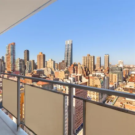 Buy this studio apartment on 15 WEST 72ND STREET 27G in New York