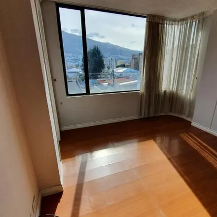 Buy this 2 bed apartment on Hugo Moncayo E11-11 in 170505, Quito
