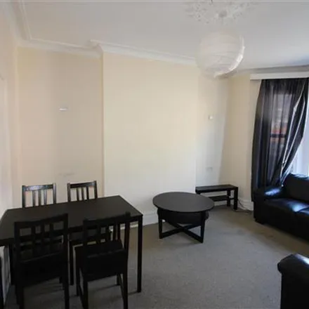 Image 3 - 16 Livingstone Road, Bevois Mount, Southampton, SO14 6WN, United Kingdom - Apartment for rent