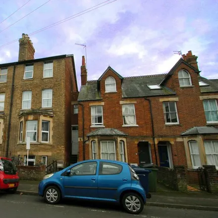 Rent this 6 bed house on 14 James Street in Oxford, OX4 1EX