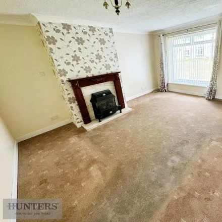 Image 2 - Manor Way, Peterlee, SR8 5ST, United Kingdom - House for rent